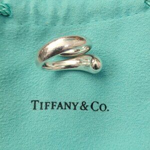 Tiffany & Co. Elsa Peretti Sterling Silver Teardrop Ring size 5.5